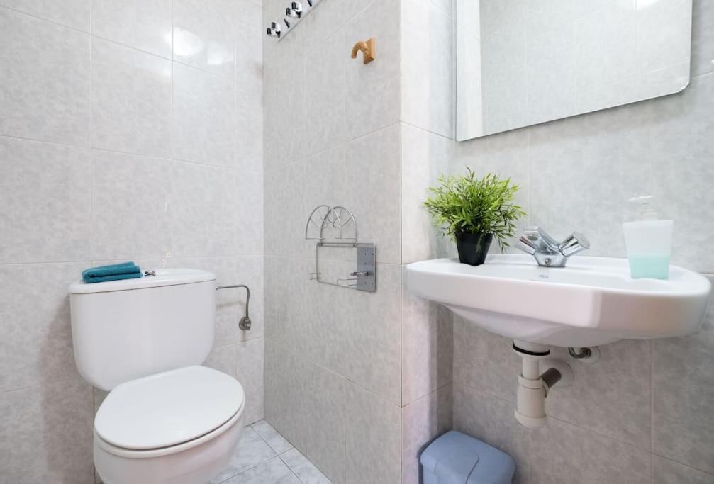Appartement 6 Pax Duplex Penthouse Las Ramblas Barcelona Barcelone